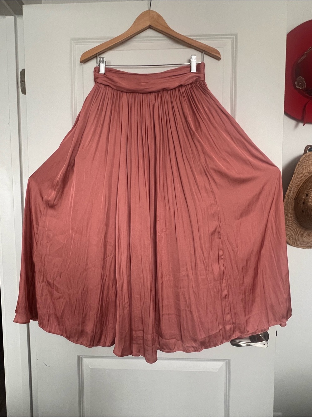 Pleated Midi Skirt in Dusty Rose